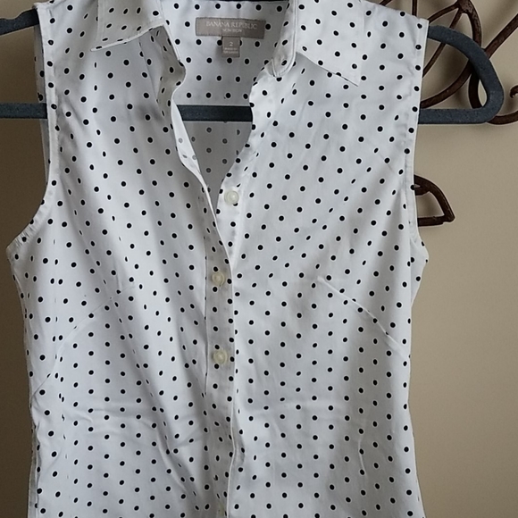 Banana Republic non iron blouse - Picture 5 of 5
